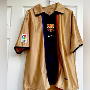 Barcelona 2001 - 2002 Away Soccer Jersey